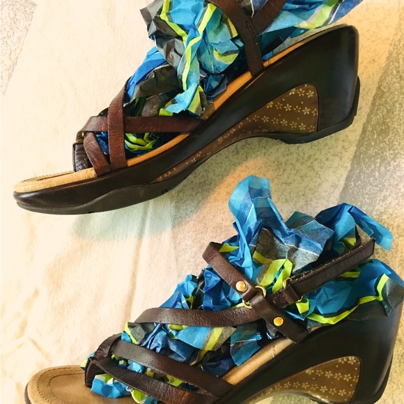 J-41 Adventure On brown leather strappy platform athletic sports sandals. EU 41. - Picture 6 of 16